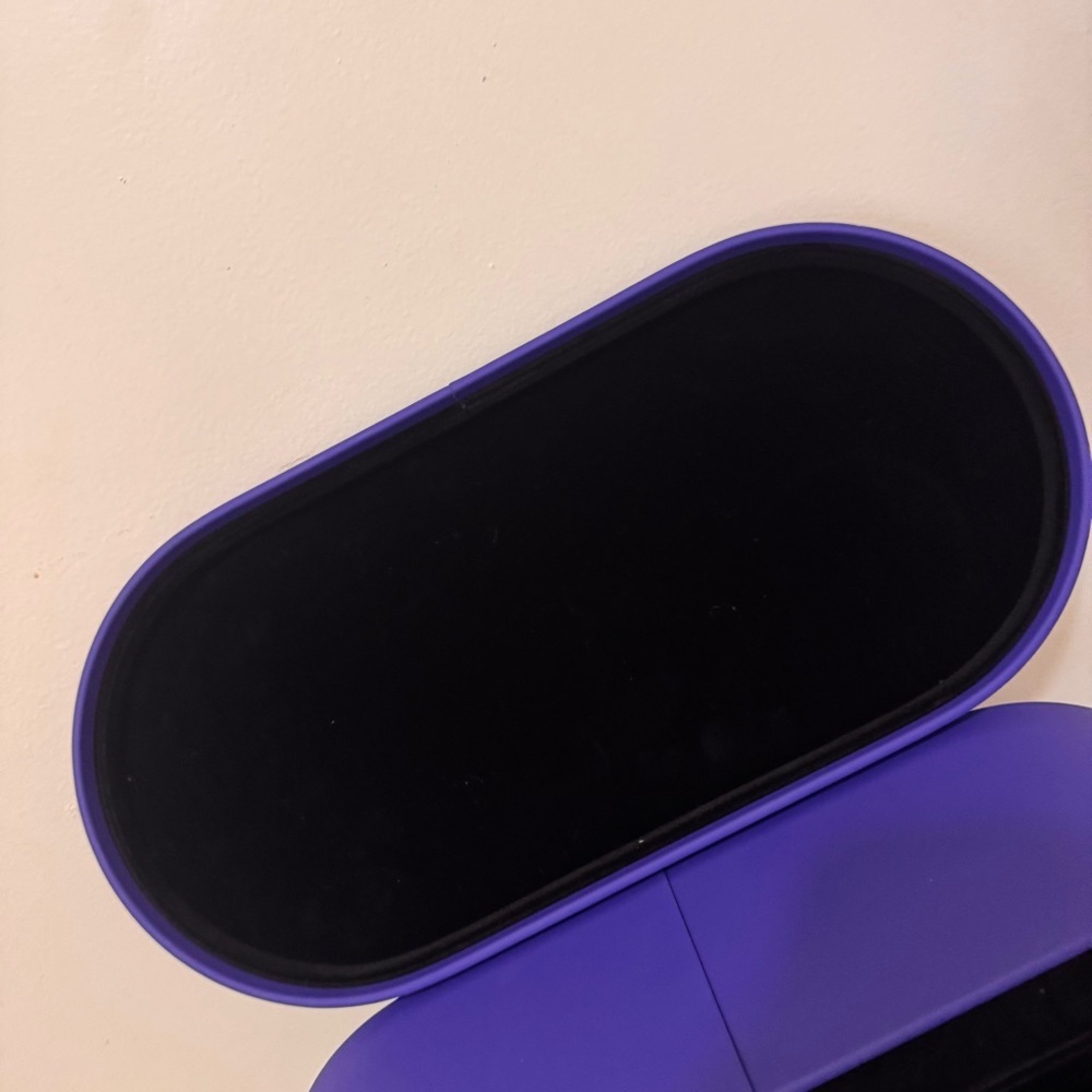 Authentic Dyson purple travel case Box only - Picture 3 of 10